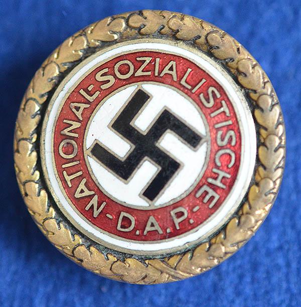 NSDAP GOLD PARTY BADGE, LARGE 30MM EXAMPLE.