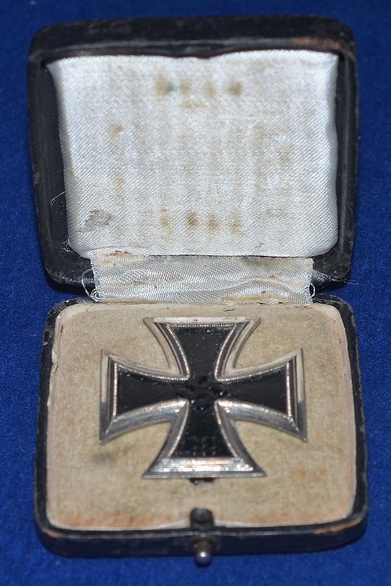 WW2 GERMAN CASED IRON CROSS 1ST CLASS.