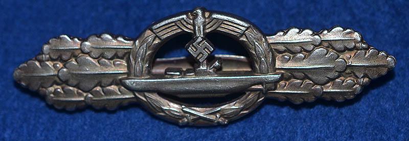 THIRD REICH U.BOAT CLASP IN BRONZE.