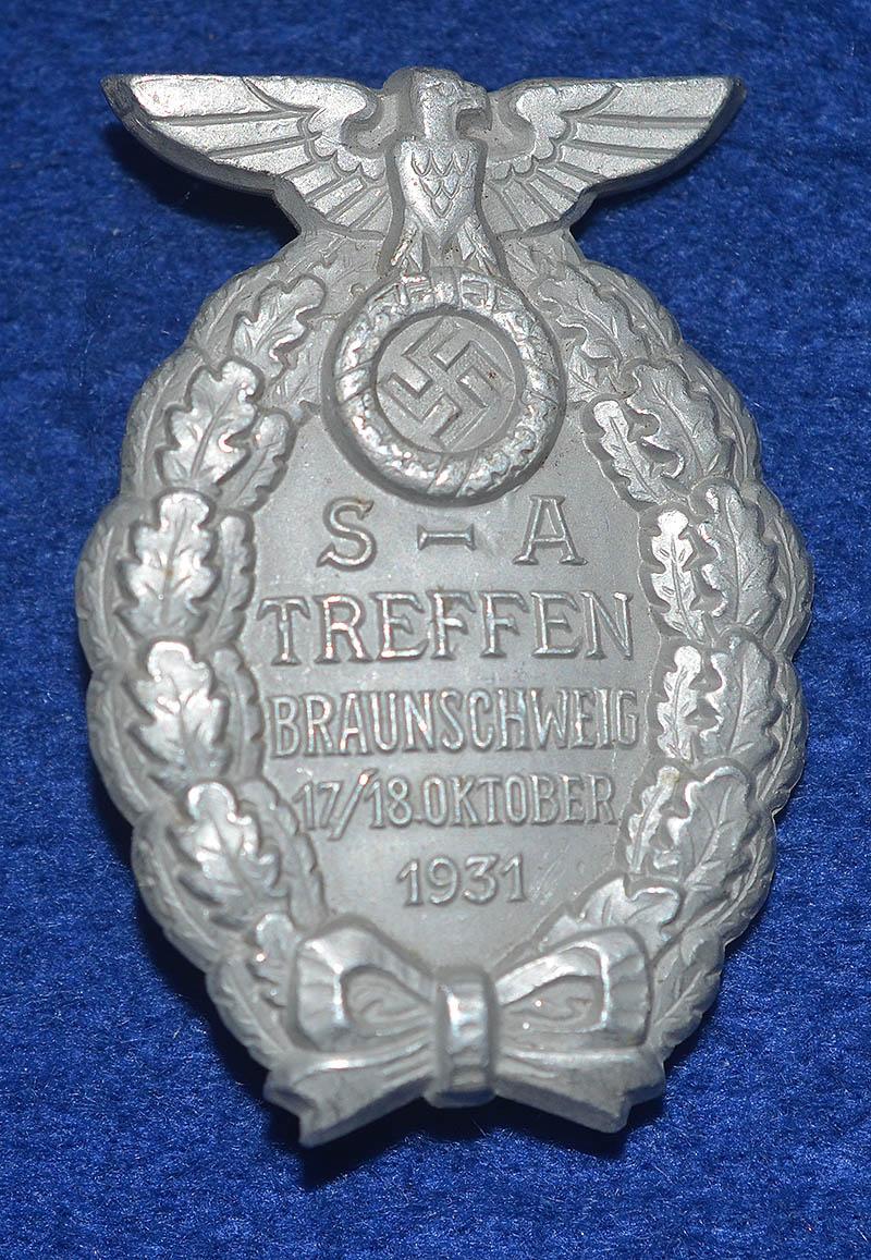 GAU BRUNSWICK BADGE.