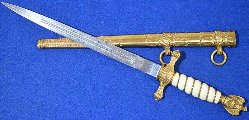 THIRD REICH NAVAL OFFICERS DAGGER BY EICKHORN.