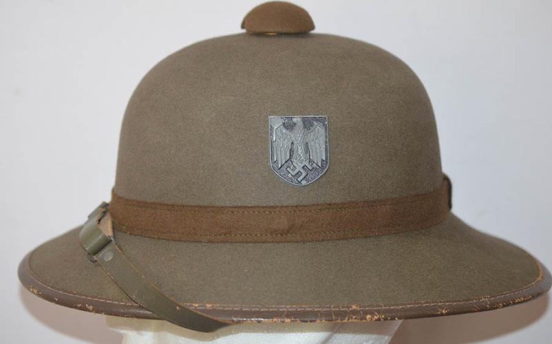 ARMY AFRIKA KORPS TROPICAL HELMET.