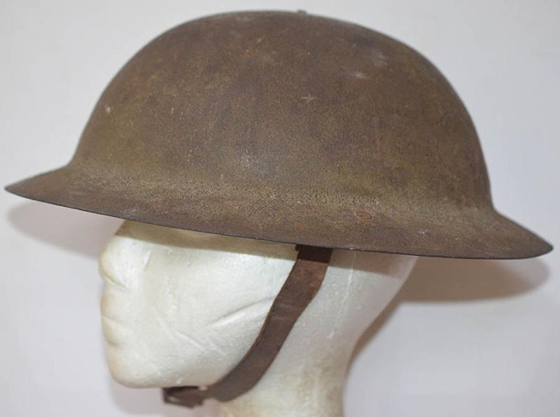 BRITISH WW1 BRODIE HELMET.