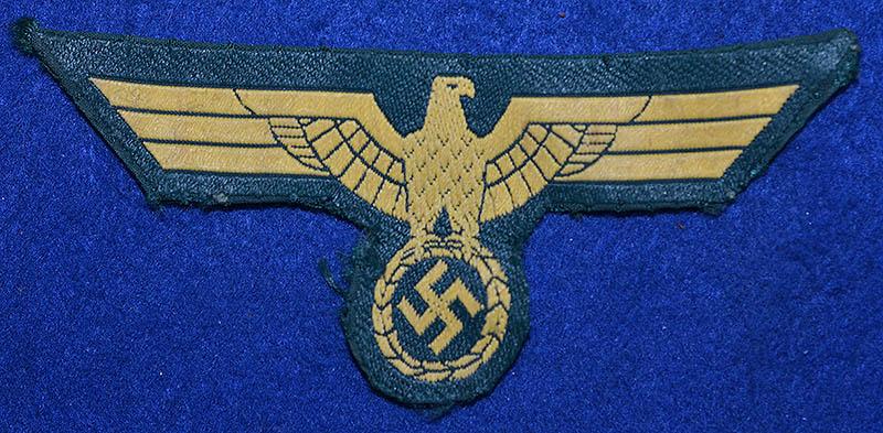 GERMAN NAVAL COASTAL ARTILLERY TUNIC EAGLE.