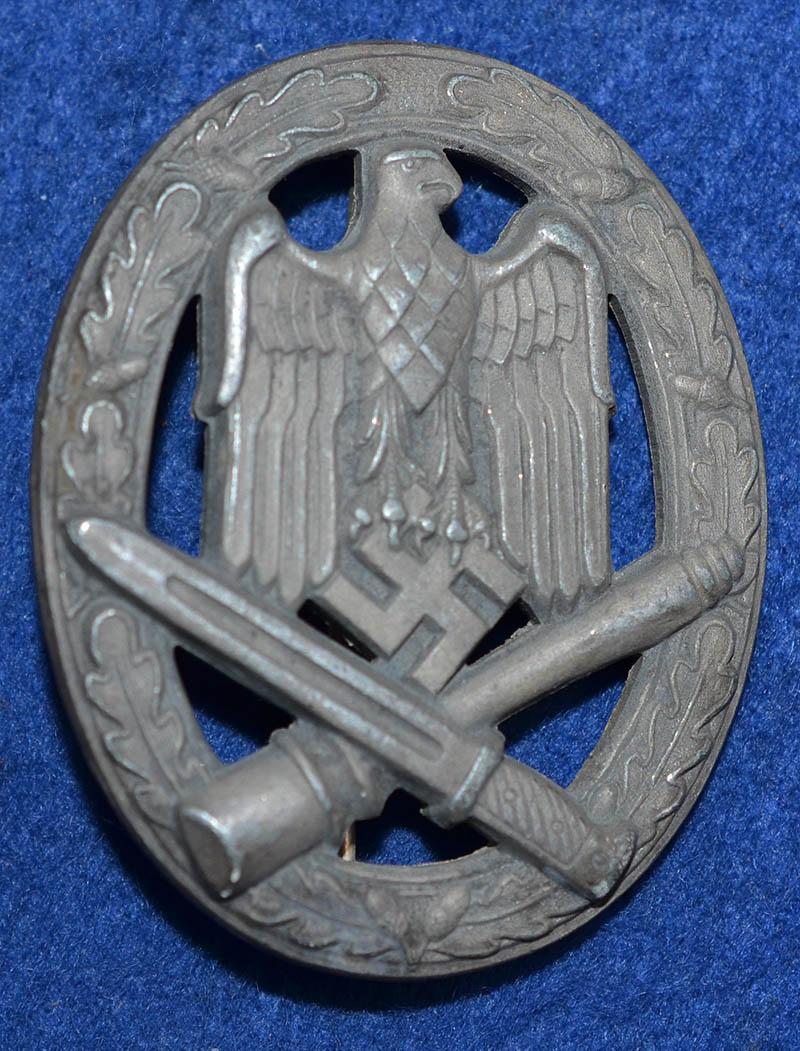 GENERAL ASSAULT BADGE.