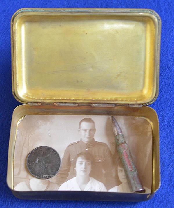 WW1 BRITISH PRINCESS MARY 1914 GIFT TIN,