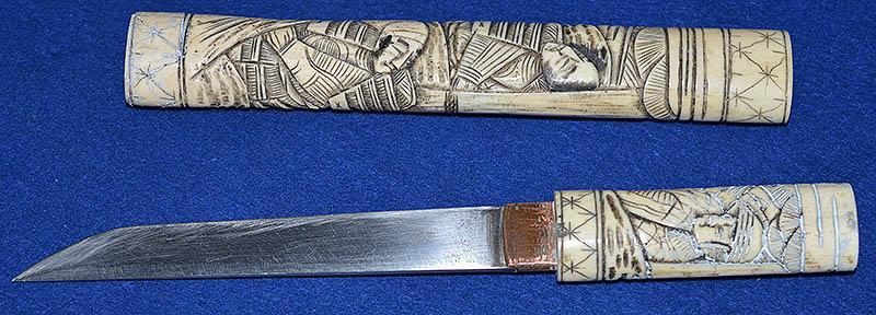 ANTIQUE JAPANEASE CARVED BONE TANTO DAGGER.