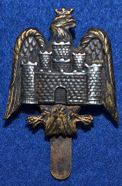 BRITISH WW1 BEDFORDSHIRE YEOMANRY CAP BADGE.