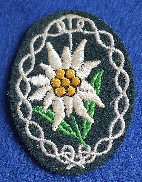 tHIRD REICH ARMY MOUNTAIN TROOPS ARM INSIGNIA.