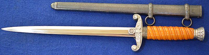 ARMY OFFICERS DAGGER 1935 MODEL BY PACK.