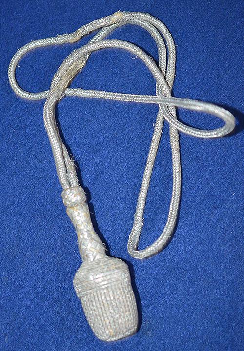 ARMY DAGGER KNOT.