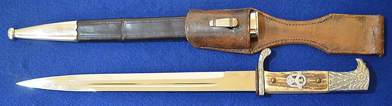 THIRD REICH POLICE SENIOR NCO SHORT MODEL BAYONET BY EICKHORN COMPLETE WITH FROG.