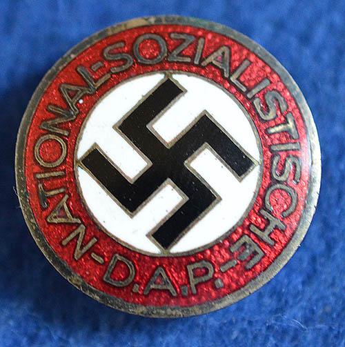 THIRD REICH NSDAP PARTY MEMBERSHIP BADGE.