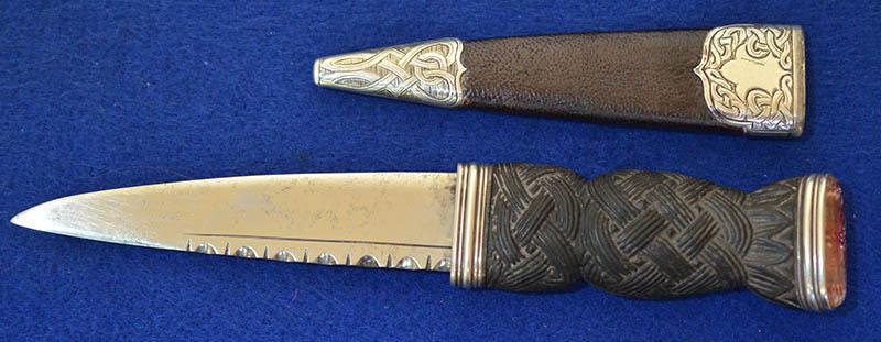 VICTORIAN SCOTTISH SILVER HALLMARKE SGIAN DUBH KNIFE.