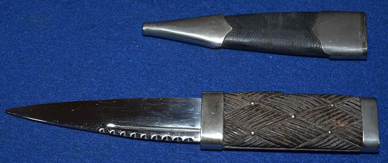 SCOTTISH SGIAN DUBH KNIFE.