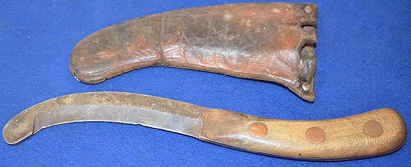 WW2 BRITISH RAF DINGHY KNIFE AND SCABBARD.