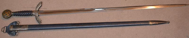 LUFTWAFFE OFFICERS SWORD BY HELBIG COMPLETE WITH HANGER.