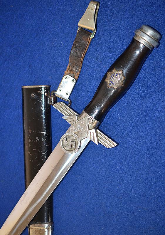 RLB 1ST PATTERN MANS DAGGER.