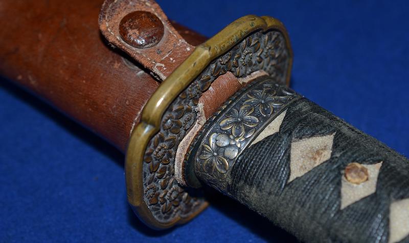 JAPANEASE WW2 ARMY OFFICERS SWORD WITH VERY OLD FAMILY BLADE.