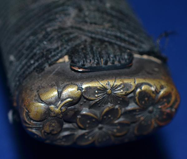 JAPANEASE WW2 ARMY OFFICERS SWORD WITH VERY OLD FAMILY BLADE.