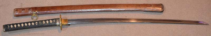 JAPANEASE WW2 ARMY OFFICERS SWORD WITH VERY OLD FAMILY BLADE.