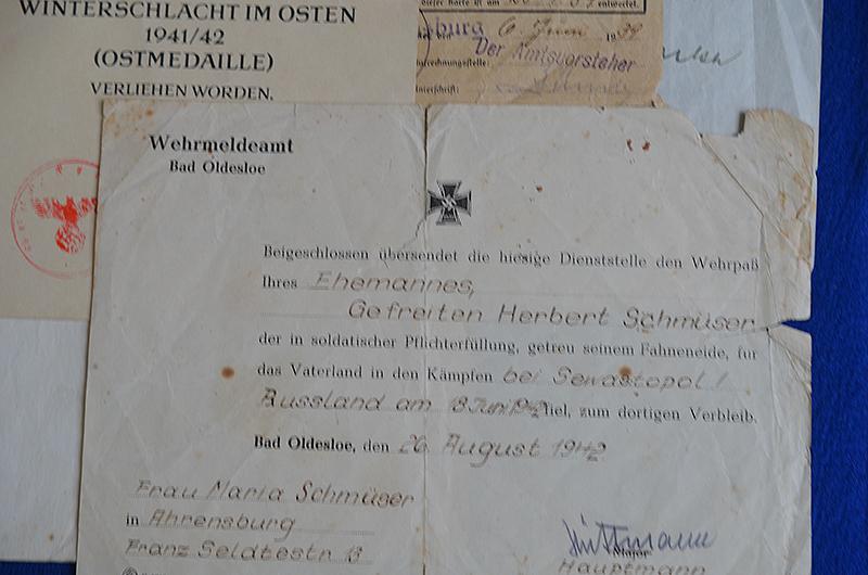 SET OF 10 ARMY AND NSDAP DOCUMENTS TO INFANTRY GEFREITER HERBERT SCHMUSER,KILLED IN ACTION IN RUSSIA 1942.