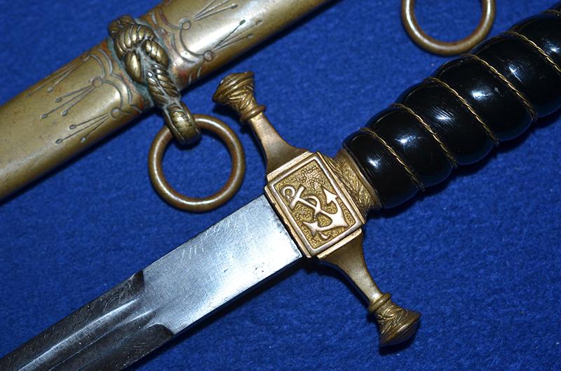 IMPERIAL / THIRD REICH NAVAL OFFICERS DAGGER.