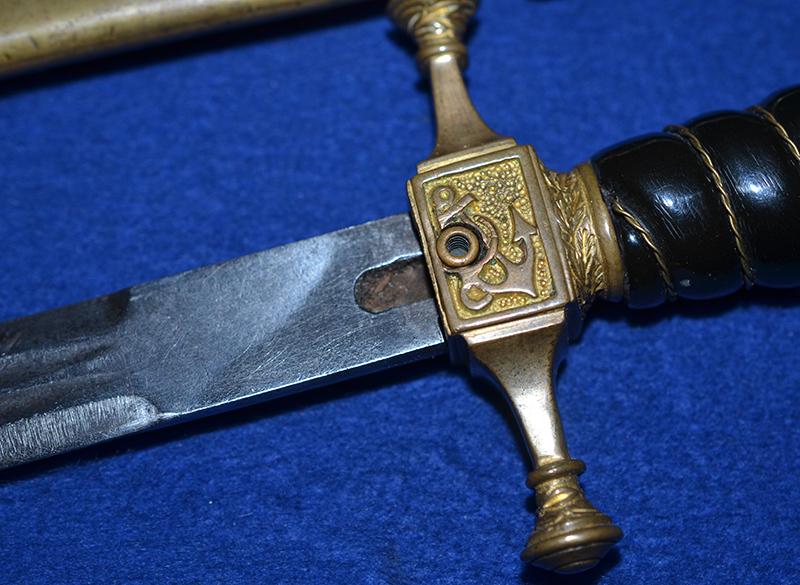 IMPERIAL / THIRD REICH NAVAL OFFICERS DAGGER.