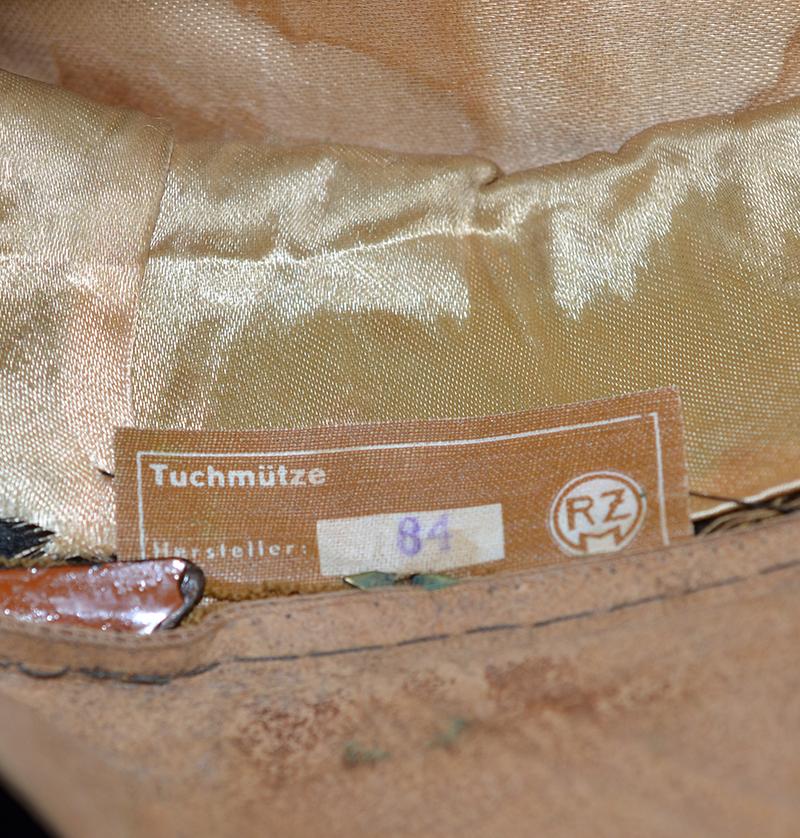 POLITICAL LEADERS KREISLEITERS PEAK CAP.