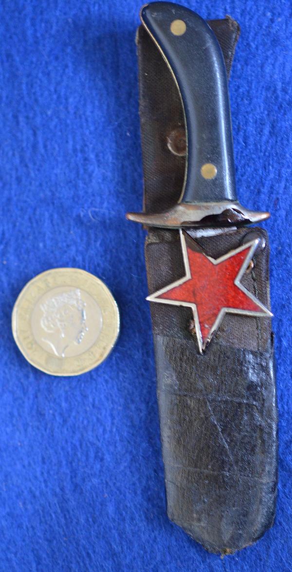 MINIATURE MACHETE KNIFE.