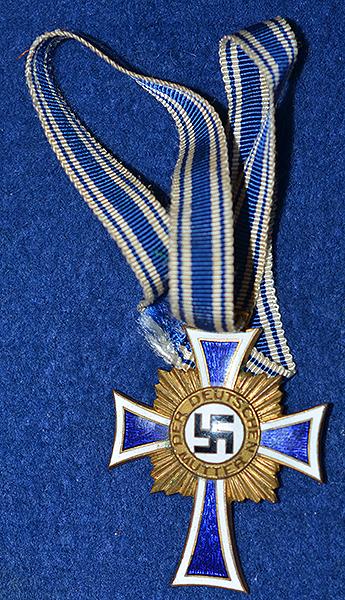 MOTHERS CROSS IN GOLD.