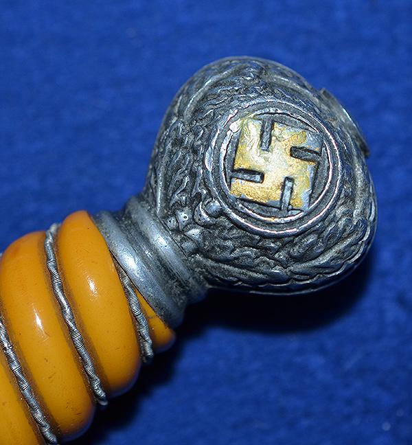 LUFTWAFFE 2ND MODEL OFFICERS DAGGER BY EICKHORN COMPLETE WITH STRAPS AND KNOT.