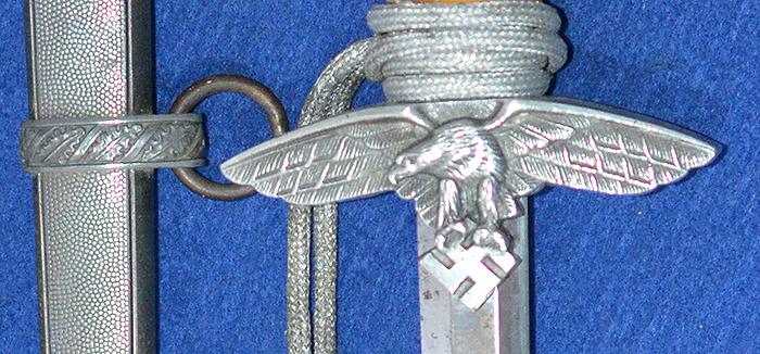 LUFTWAFFE 2ND MODEL OFFICERS DAGGER BY EICKHORN COMPLETE WITH STRAPS AND KNOT.