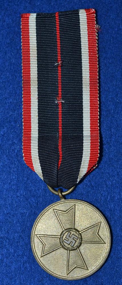 GERMAN WW2 WAR MERIT MEDAL.