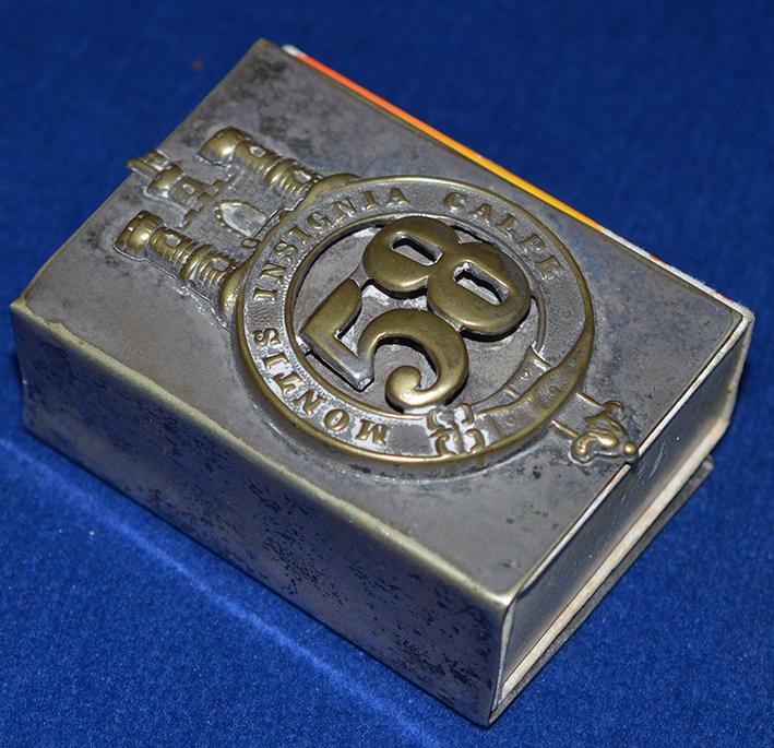 VICTORIAN BRITISH 58TH RUTLAND REGIMENT MATCH BOX CASE.