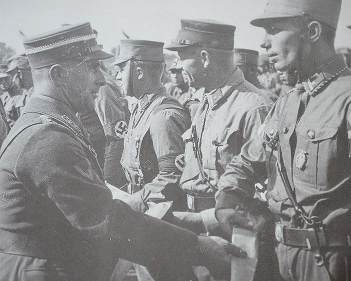 REFERENCE BOOK, THE SERVICE DAGGERS OF THE SA AND THE NSKK.