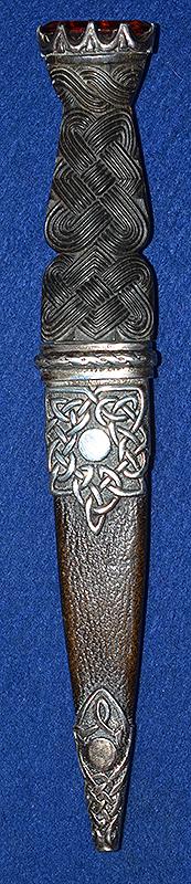 SCOTTISH SGIAN DUBH SILVER HALLMARKED KNIFE.