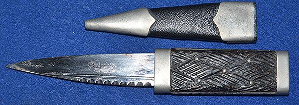 SCOTTISH SGIAN DUBH KNIFE.