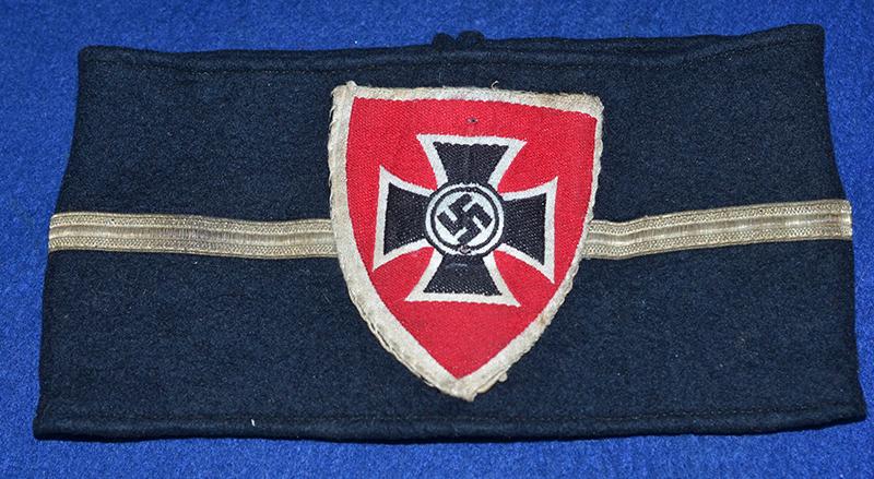 THIRD REICH VETERANS ORGANISATION ARM BAND.