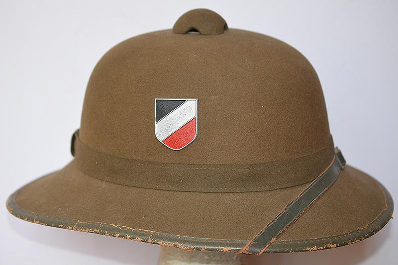 THIRD REICH ARMY TROPICAL HELMET.