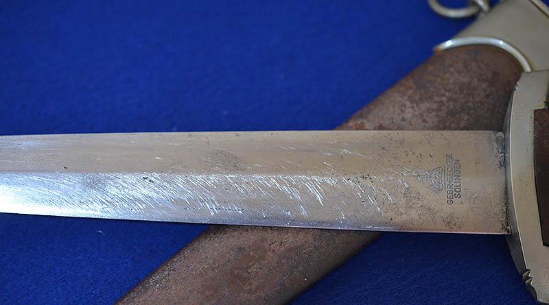 SA DAGGER 1933 MODEL BY BECKER (THE CHEF).