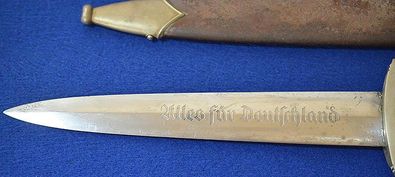 SA DAGGER 1933 MODEL BY BECKER (THE CHEF).