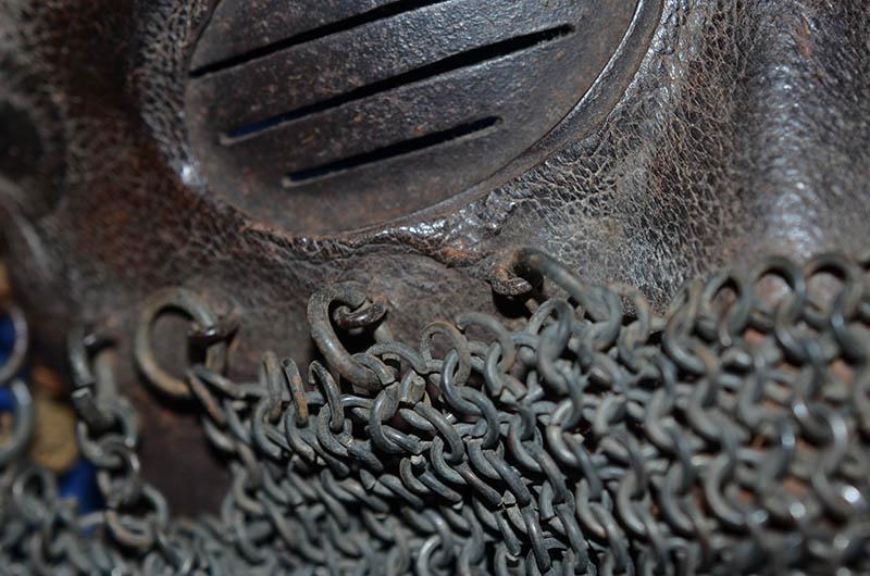 BRITISH WW1 TANK CREW PROTECTIVE FACE MASK.