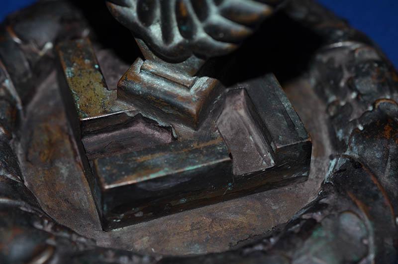 SUPERB RAD BRONZE SCULPTURE.