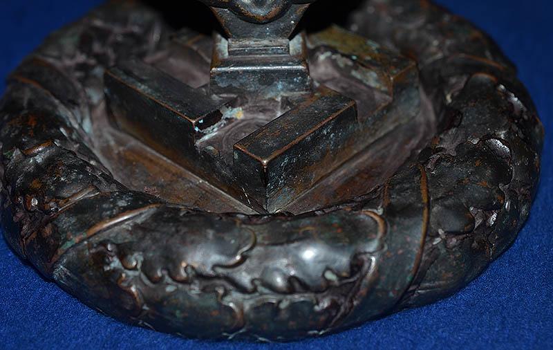 SUPERB RAD BRONZE SCULPTURE.