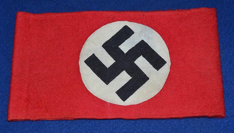 HIGH QUALITY THIRD REICH NSDAP WOOL ARM BAND.