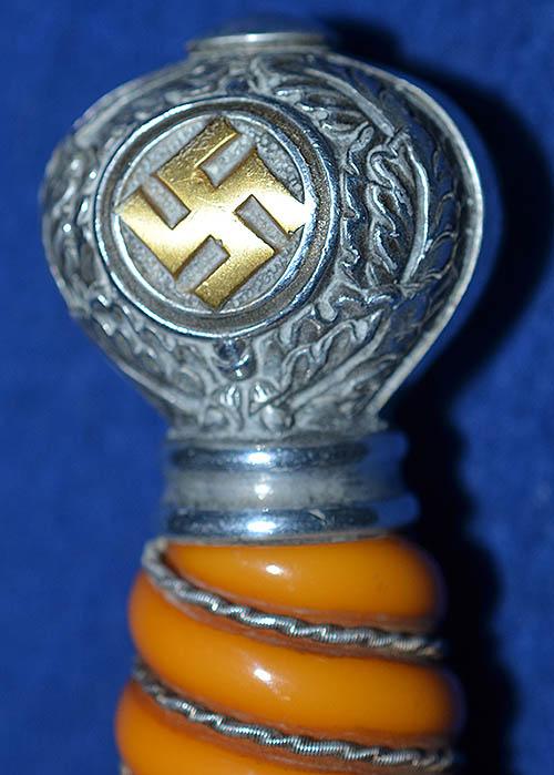 LUFTWAFFE 2ND MODEL DAGGER BY SMF, COMPLETE WITH DELUXE STRAPS AND SILVER KNOT, NEAR MINT.