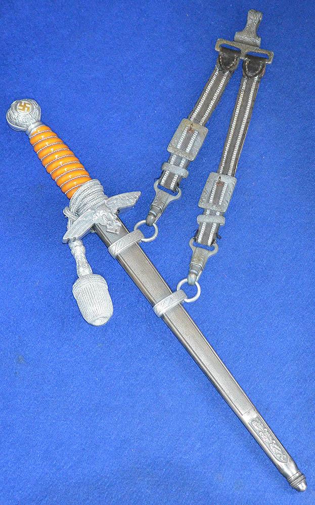 LUFTWAFFE 2ND MODEL DAGGER BY SMF, COMPLETE WITH DELUXE STRAPS AND SILVER KNOT, NEAR MINT.