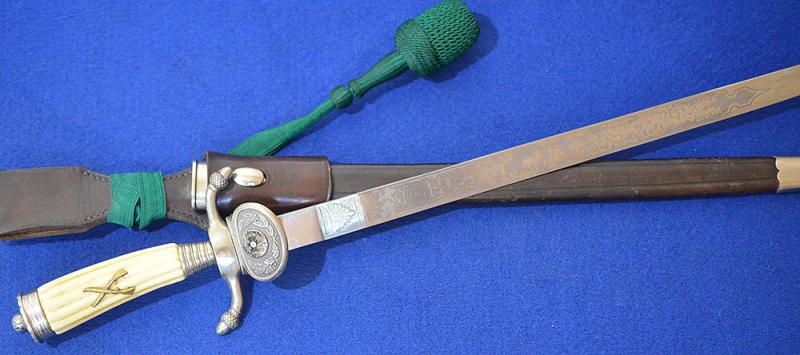 THIRD REICH RIFLE ASSOCIATION DAGGER BY ALCOSO COMPLETE WITH KNOT AND FROG HANGER.