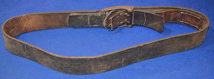 LUFTWAFFER ENLISTED MANS LEATHER BELT AND BUCKLE.